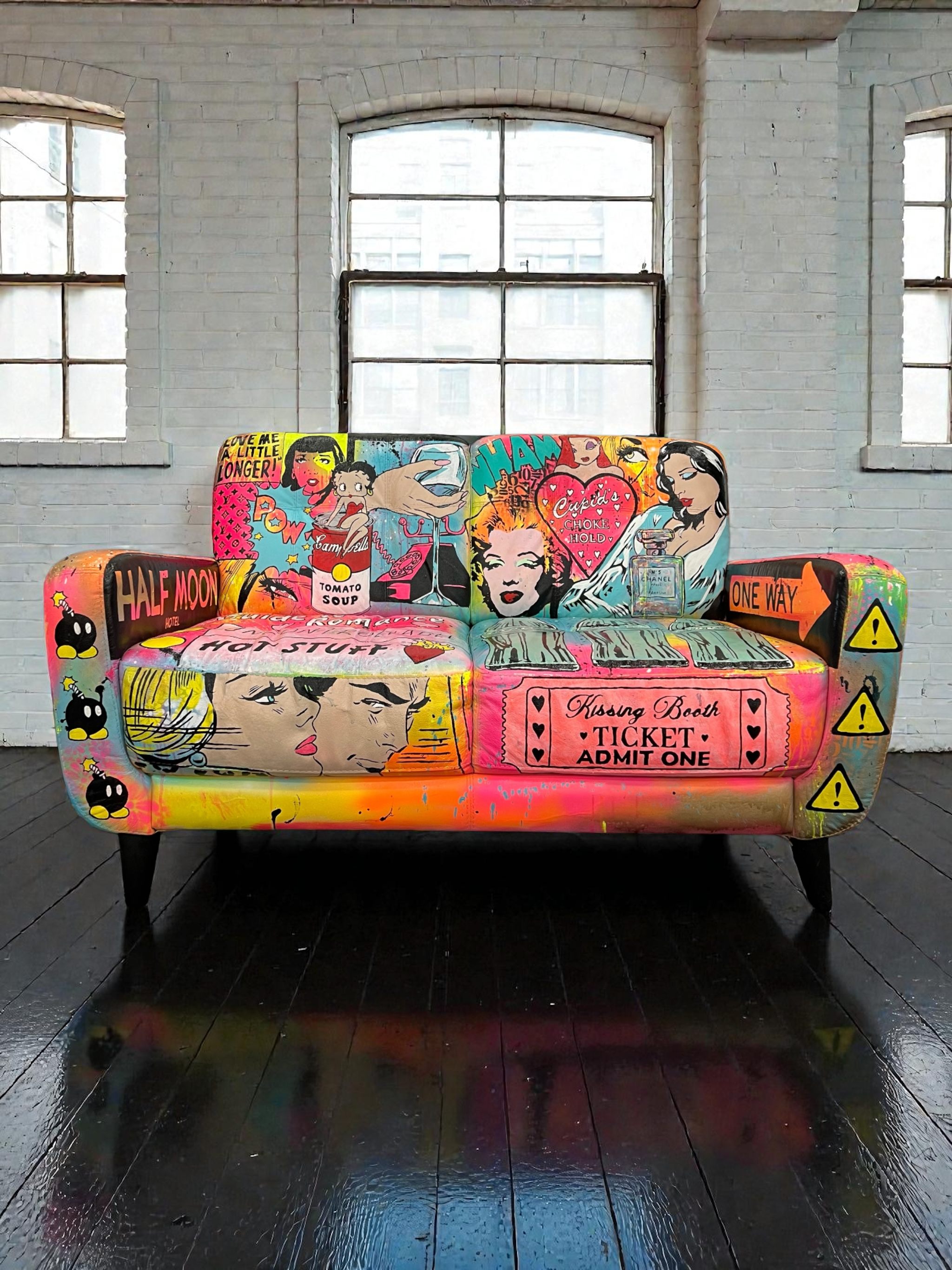 Pop Art Loveseat
